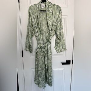 Haven Well Within Sage and White Patterned Kimono